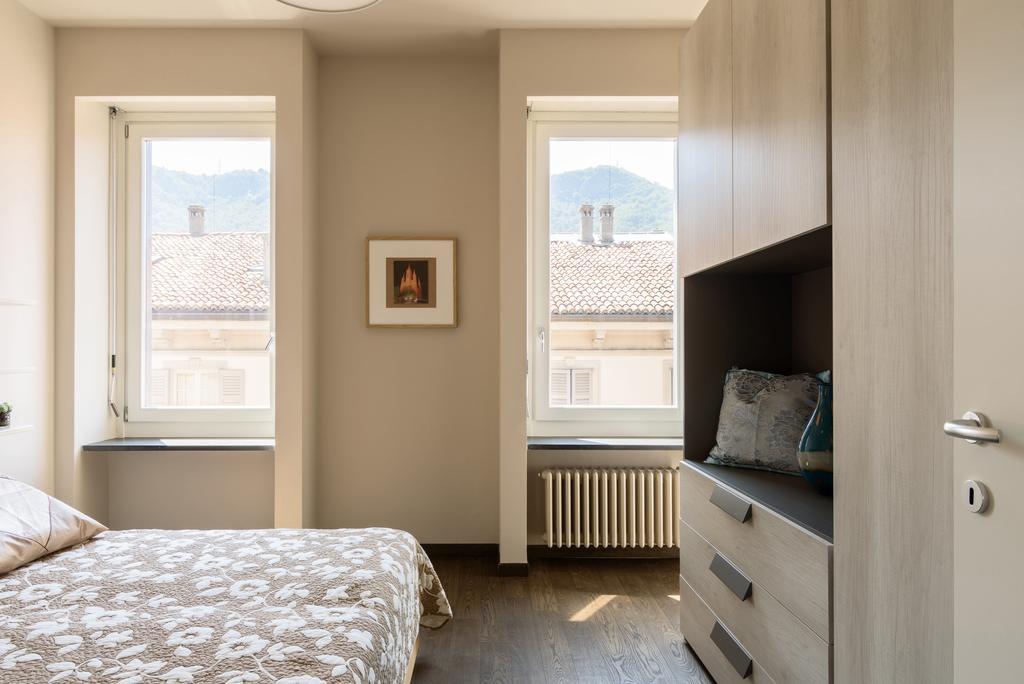 Numero Due Piazza Mazzini - BymyhomeinКомо Екстериор снимка